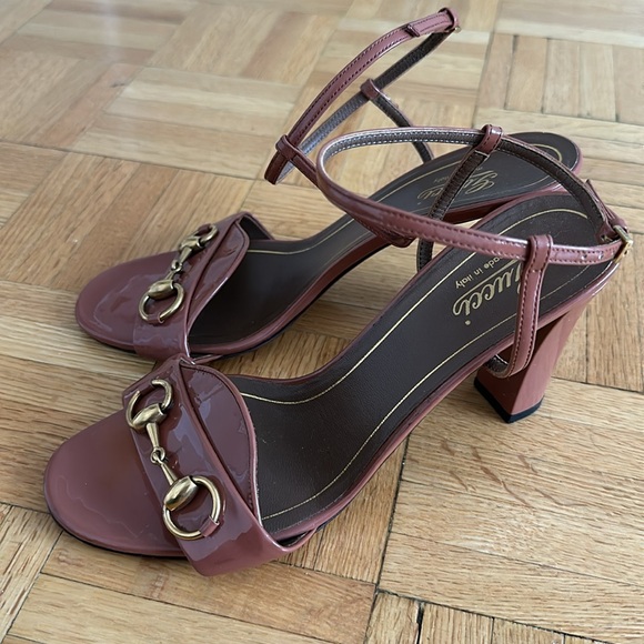 Gucci Brown Patent Heels Sandals - Picture 2 of 8
